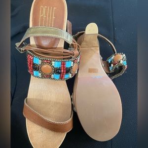 Pelle Moda Latte Beige Wooden Sandals